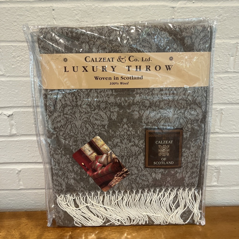Calzeat & Co 100% Wool Woven In Scotland Luxury Throw